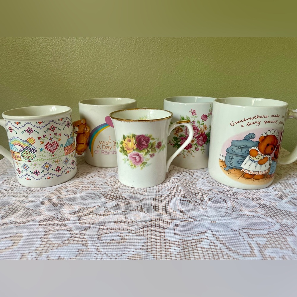 5 coffee cups